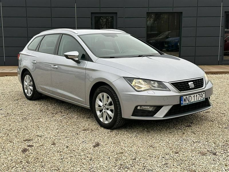 Srebrny (metalik) Używany 2019 Seat Leon Style Kombi | 41 900 zł (Dobra cena) - Obraz 1/3