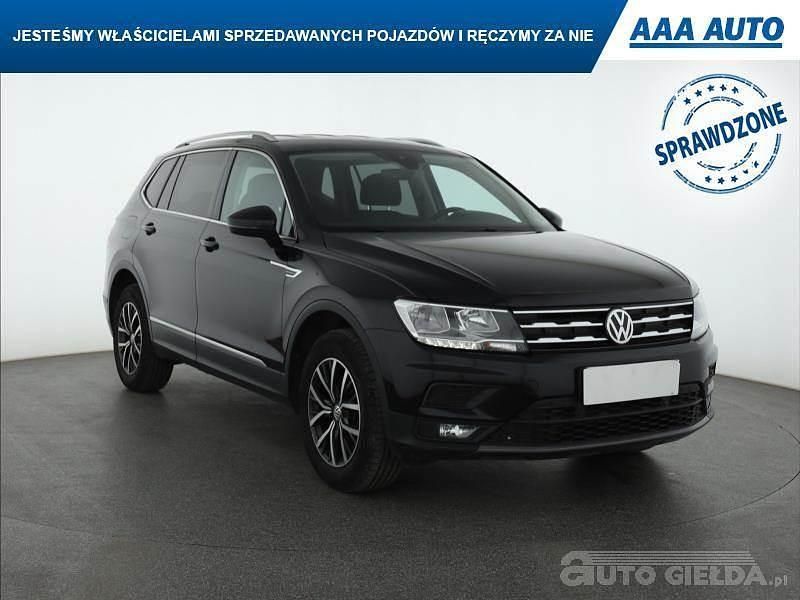 Używany VW Tiguan Allspace 150 KM (110 kW) 2021 Czarny SUV
