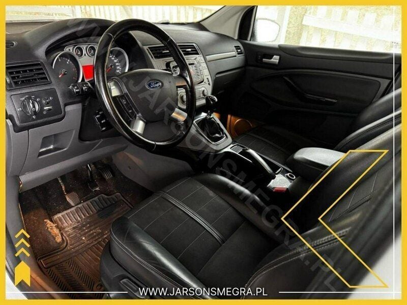 Używany Ford Kuga 140 KM (102 kW) 2012 Biały SUV