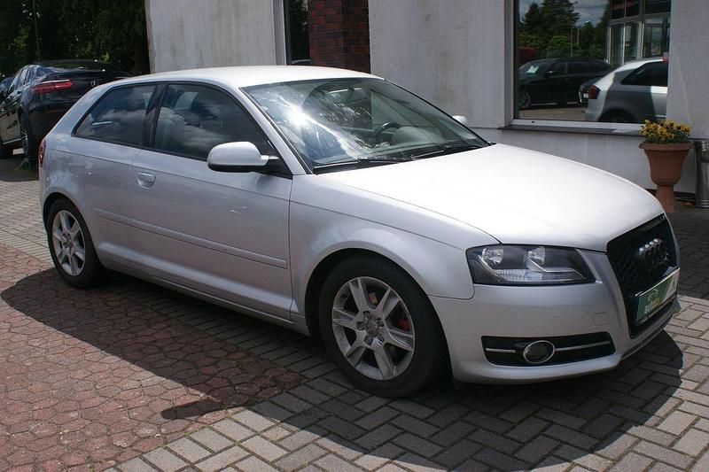 Srebrny Używany 2011 Audi A3 Hatchback | 17 700 zł (Dobra cena) - Obraz 1/4