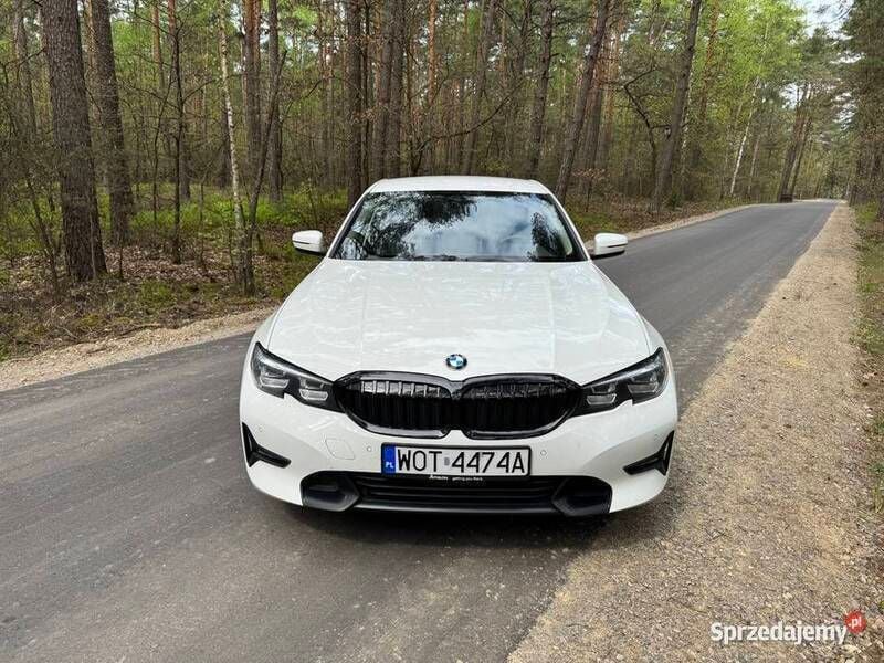 Używany BMW 320 Comfort Edition 190 KM (139 kW) 2020 Biały Sedan/Limuzyna