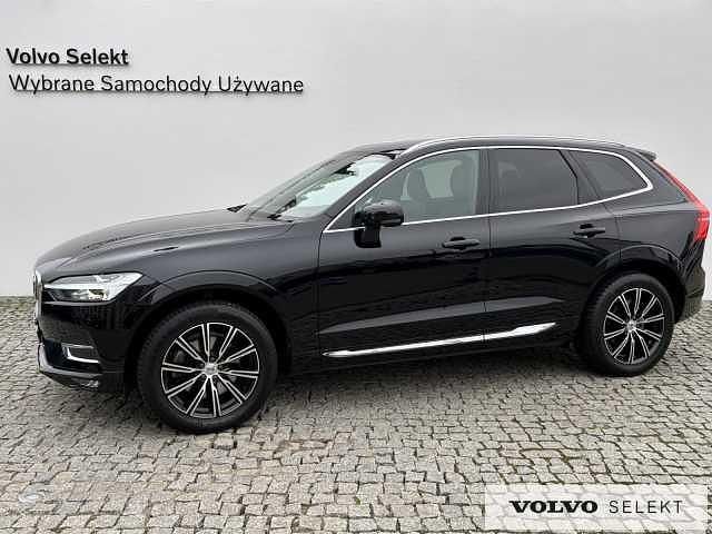 Czarny Używany 2021 Volvo XC60 SUV | 154 900 zł (Uczciwa cena) - Obraz 1/3
