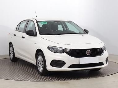 Biały Używany 2018 Fiat Tipo Sedan/Limuzyna | 34 999 zł (Uczciwa cena) - Obraz 1/4