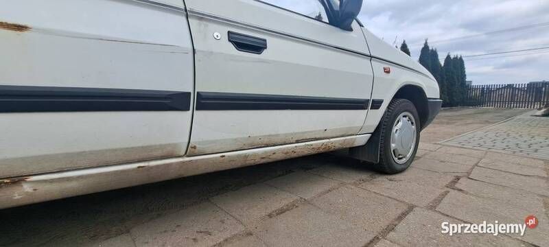 Używany 1991 Skoda Favorit | 3000 zł - Obraz 1/4