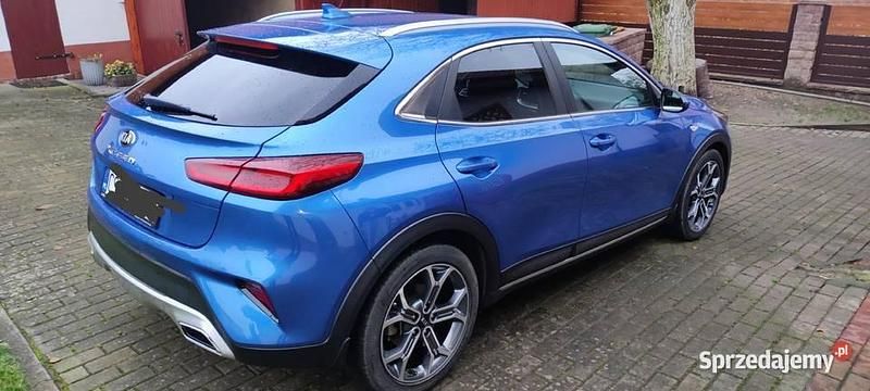 Używany Kia XCeed 140 KM (102 kW) 2020 Niebieski SUV
