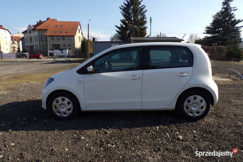 Używany Seat Mii 60 KM (44 kW) 2018 Biały Hatchback