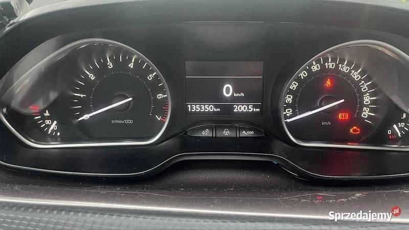 Używany Peugeot 2008 120 KM (88 kW) 2013 Brązowy SUV