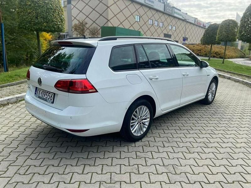 Biały Używany 2014 VW Golf VII Kombi | 31 900 zł (Dobra cena) - Obraz 1/4