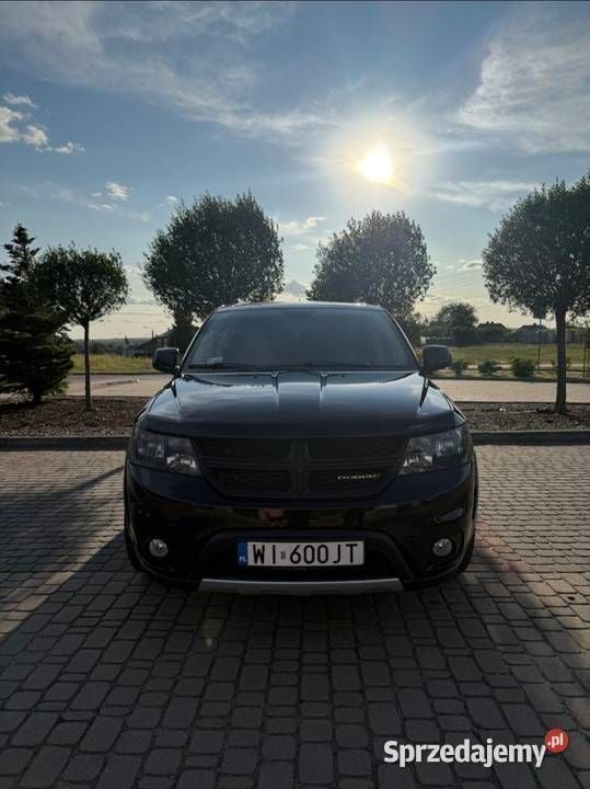 Czarny Używany 2014 Dodge Journey SUV | 49 999 zł (Drogi) - Obraz 1/4