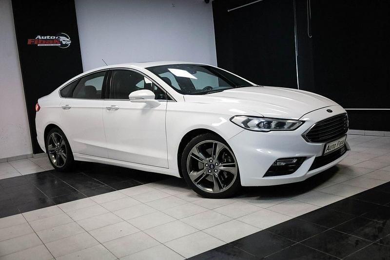 Używany Ford Fusion Sport 320 KM (235 kW) 2017 Biały Sedan/Limuzyna
