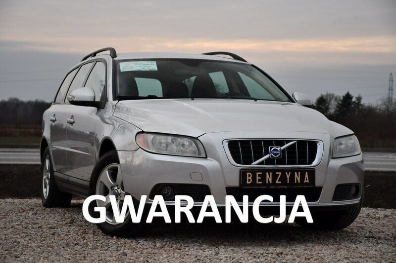 Srebrny (metalik, perła) Używany 2008 Volvo V70 Kombi | 17 999 zł - Obraz 1/4