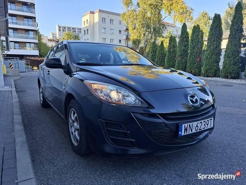 Używany Mazda 3 105 KM (77 kW) 2009 Czarny Hatchback