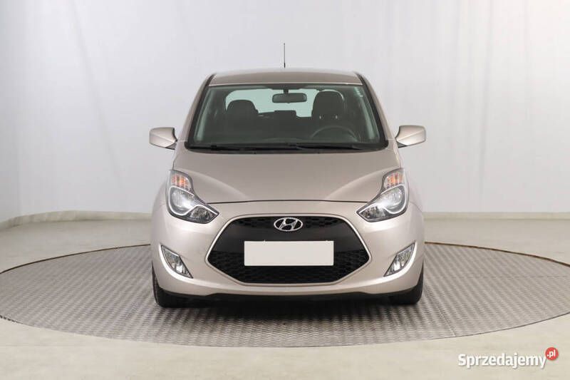 Szary Używany 2017 Hyundai ix20 Minivan | 40 999 zł (Uczciwa cena) - Obraz 1/4