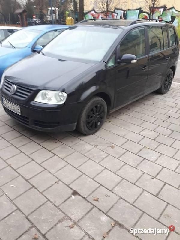 Używany VW Touran 2006 Czarny Minivan