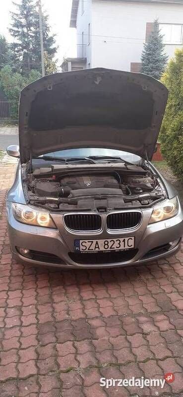 Szary Używany 2010 BMW 320 Sedan/Limuzyna | 21 000 zł (Dobra cena) - Obraz 1/4