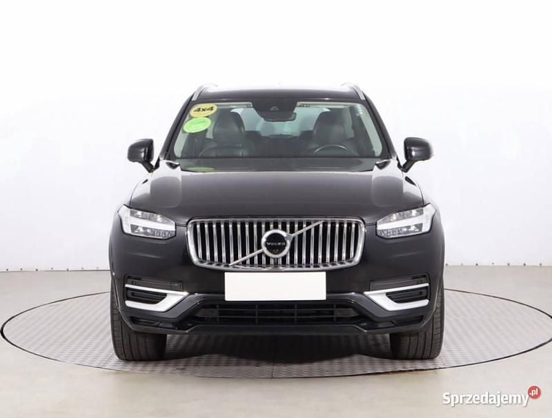 Czarny Używany 2019 Volvo XC90 SUV | 134 999 zł (Super Cena) - Obraz 1/4