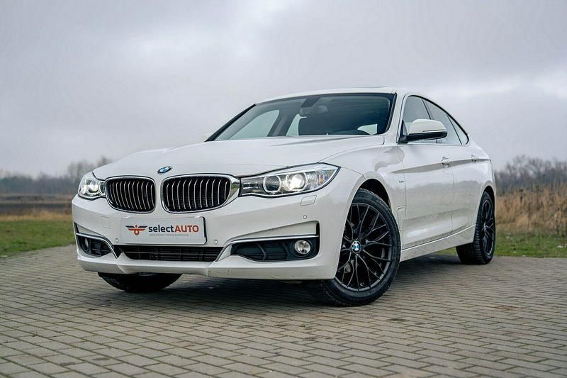 Używany BMW 318 Gran Turismo Luxury Line 2015 Biały Hatchback