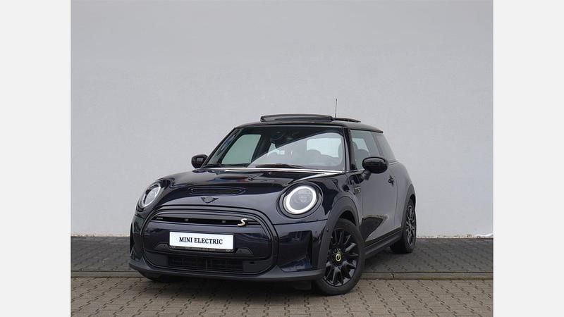 Używany Mini Cooper SE Hatch 135 kW (184 KM) 2022 Enigmatic black metalizowany Hatchback