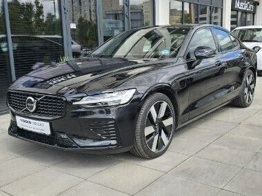Czarny Używany 2024 Volvo S60 Ultimate Sedan/Limuzyna | 195 800 zł (Drogi) - Obraz 1/4