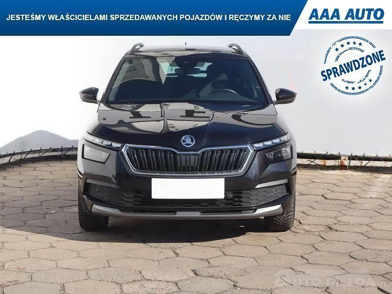 Używany Skoda Kamiq 110 KM (80 kW) 2022 Czarny SUV