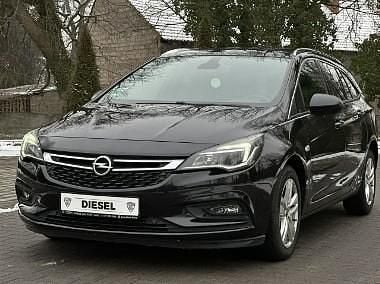Używany Opel Astra 110 KM (80 kW) 2016 Czarny Kombi