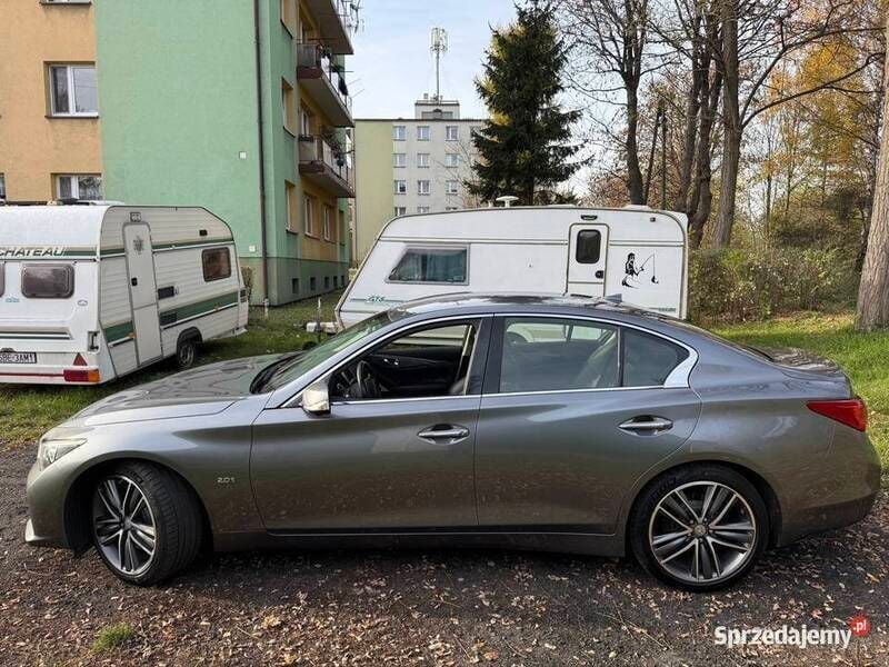 Szary Używany 2017 Infiniti Q50 Sedan/Limuzyna | 77 000 zł - Obraz 1/4