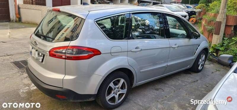 Srebrny Używany 2013 Ford S-MAX S Minivan | 33 500 zł (Uczciwa cena) - Obraz 1/4