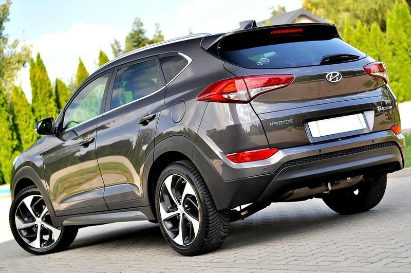 Używany Hyundai Tucson 116 KM (85 kW) 2017 Brązowy (metalik) SUV
