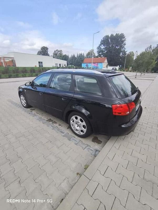 Używany Audi A4 102 KM (75 kW) 2006 Niebieski ciemny Kombi