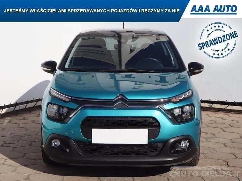 Używany Citroën C3 2022 Błękitny Hatchback