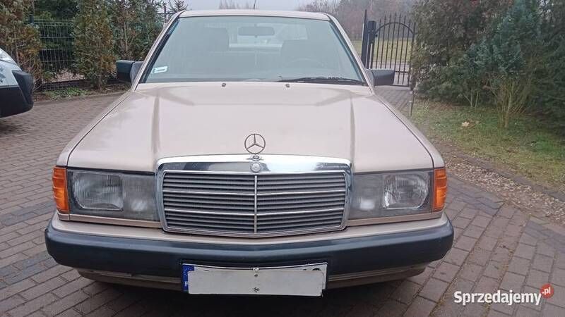 Złoty Używany 1989 Mercedes E200 Sedan/Limuzyna | 8900 zł - Obraz 1/4