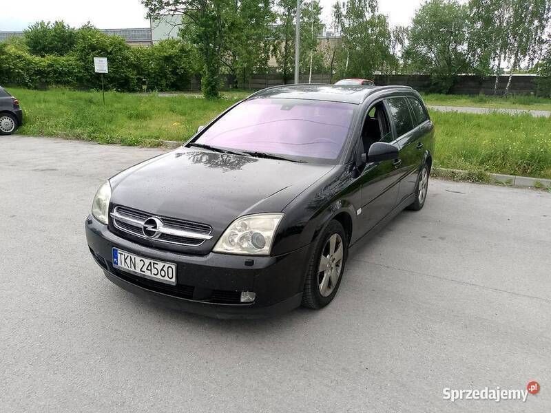Czarny Używany 2004 Opel Vectra Kombi | 3900 zł (Uczciwa cena) - Obraz 1/4