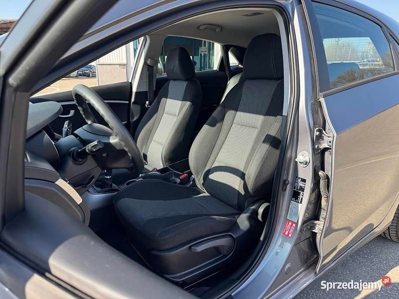 Używany Hyundai i30 2013 Szary Hatchback