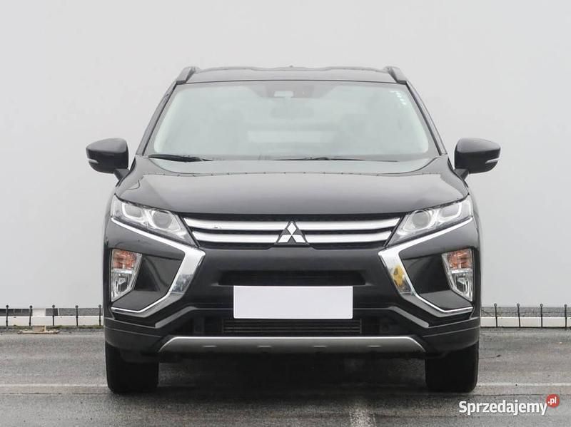 Czarny Używany 2018 Mitsubishi Eclipse Cross SUV | 69 999 zł (Uczciwa cena) - Obraz 1/4