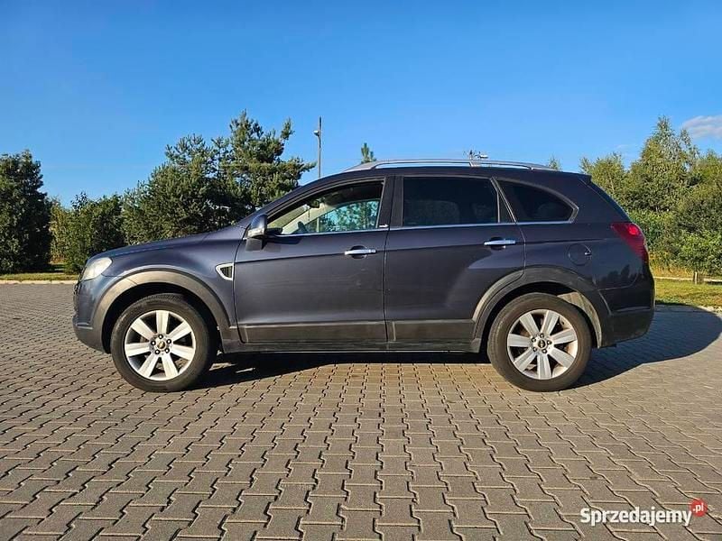 Używany 2008 Chevrolet Captiva SUV | 19 600 zł (Uczciwa cena) - Obraz 1/4