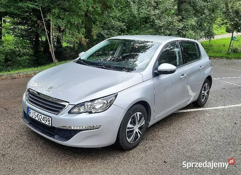 Srebrny Używany 2015 Peugeot 308 Active Hatchback | 27 900 zł (Dobra cena) - Obraz 1/4