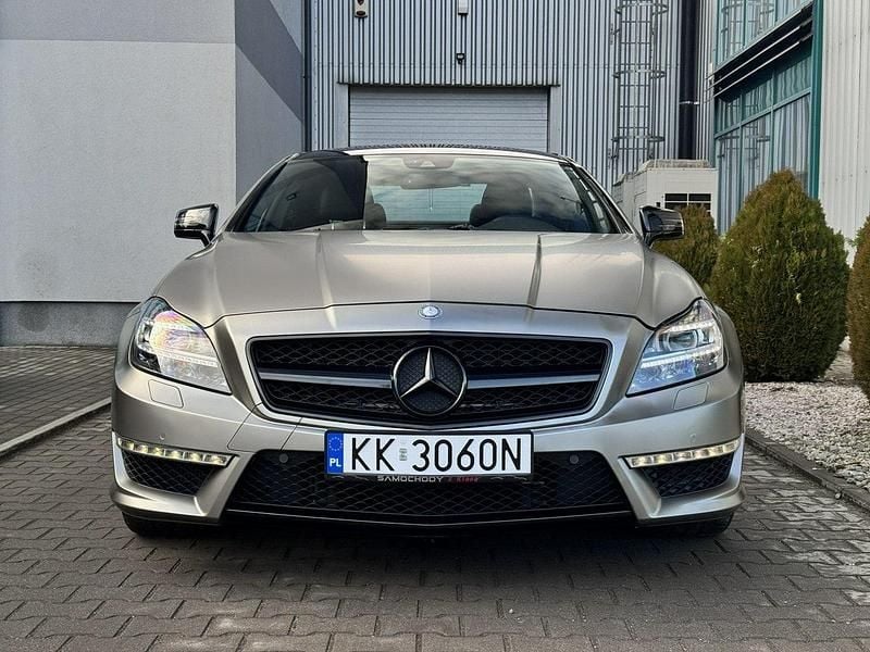 Używany Mercedes CLS63 AMG AMG 557 KM (409 kW) 2011 Biały Sedan/Limuzyna