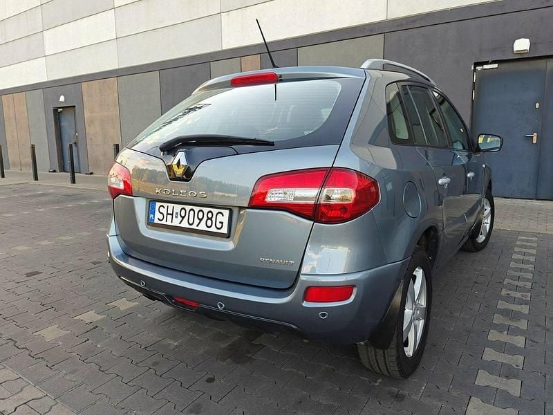 Używany Renault Koleos 150 KM (110 kW) 2008 Szary (metalik) SUV