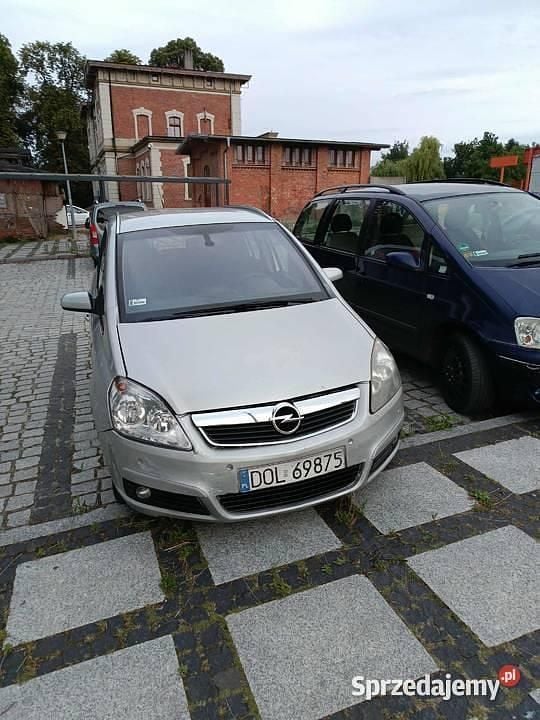Używany 2007 Opel Zafira Minivan | 5400 zł (Uczciwa cena) - Obraz 1/4