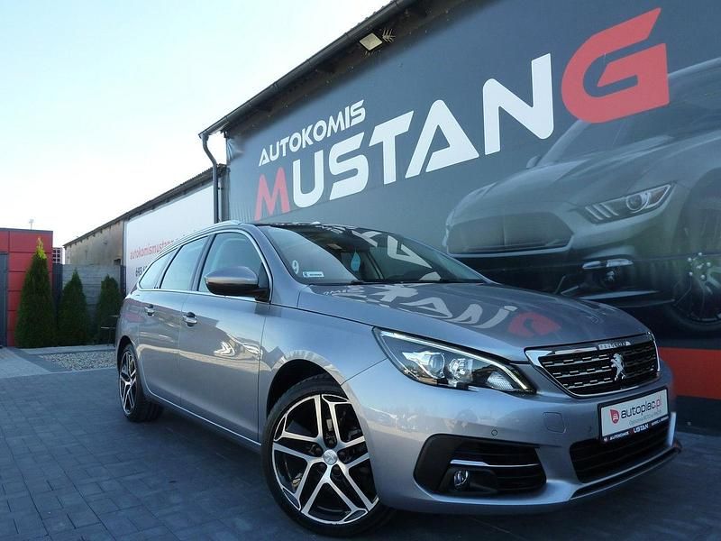 Używany Peugeot 308 Allure 131 KM (96 kW) 2018 Szary (metalik) Kombi