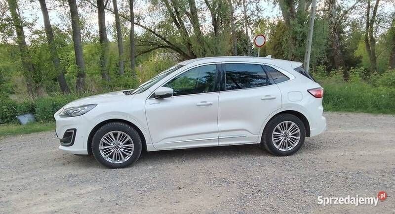 Biały Używany 2020 Ford Kuga Vignale SUV | 85 860 zł (Drogi) - Obraz 1/4