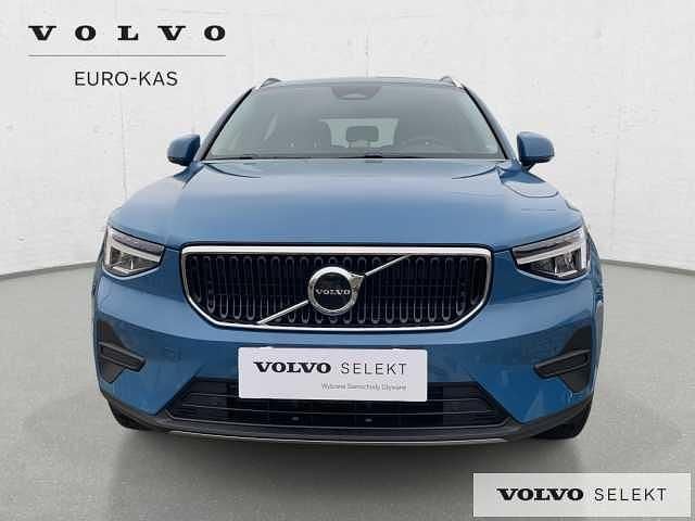 Używany Volvo XC40 163 KM (119 kW) 2023 Niebieski SUV