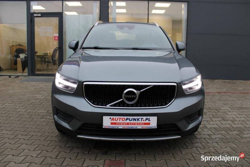 Używany 2019 Volvo XC40 SUV | 106 900 zł (Uczciwa cena) - Obraz 1/4