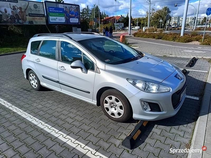Srebrny Używany 2011 Peugeot 308 Kombi | 7000 zł (Dobra cena) - Obraz 1/4
