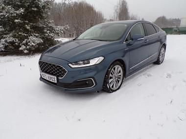 Używany Ford Mondeo Vignale 190 KM (139 kW) 2020 Niebieski Hatchback