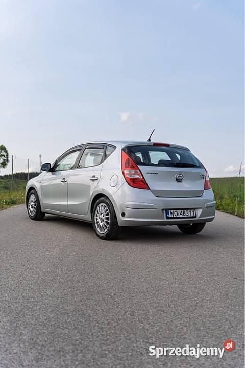 Srebrny Używany 2008 Hyundai i30 Hatchback | 15 000 zł (Dość drogi) - Obraz 1/4