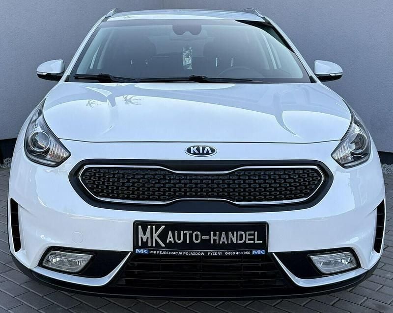 Używany Kia Niro 141 KM (103 kW) 2018 Biały SUV