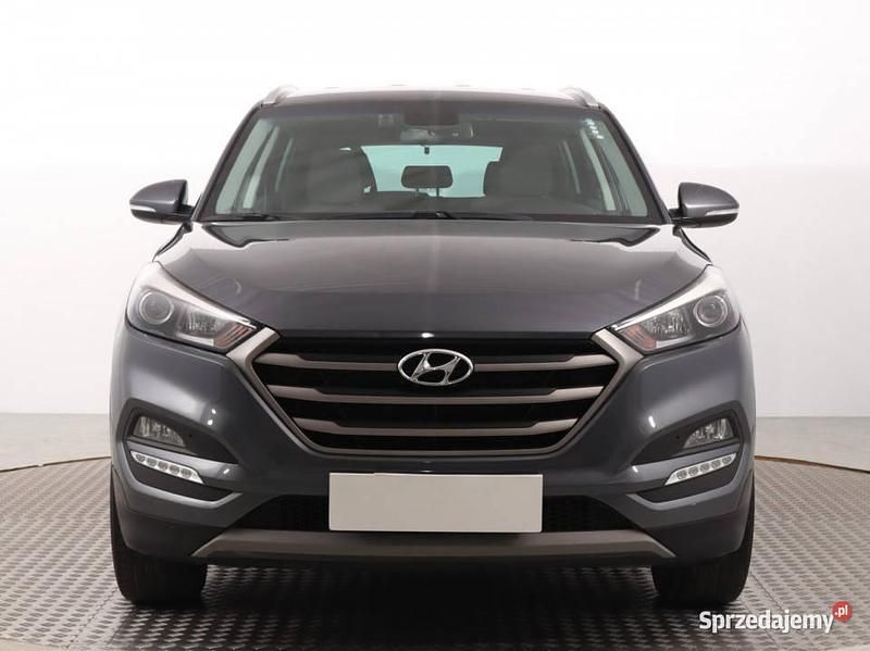Srebrny Używany 2016 Hyundai Tucson SUV | 62 999 zł (Uczciwa cena) - Obraz 1/4