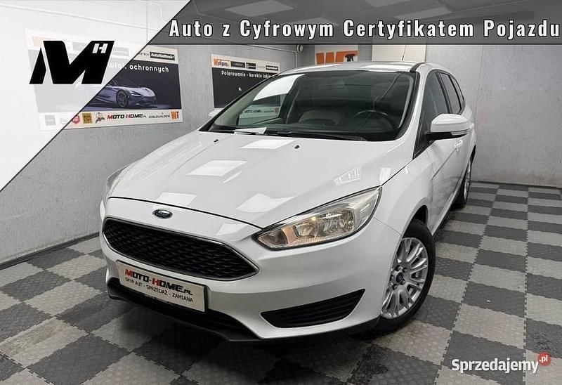 Używany Ford Focus 2017 Biały Kombi