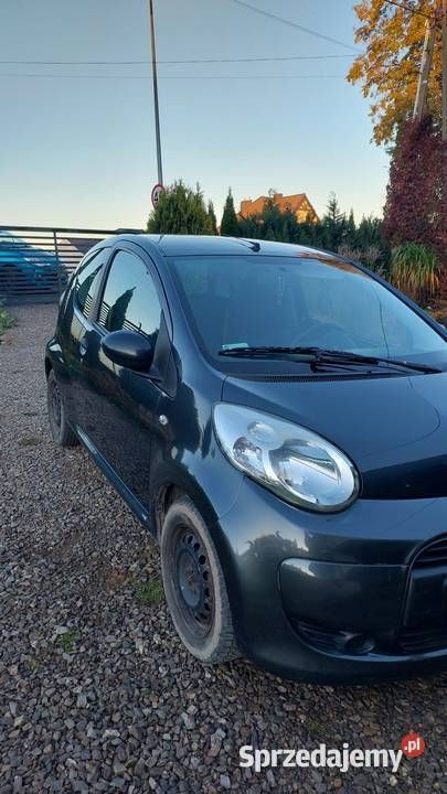 Używany Citroën C1 68 KM (50 kW) 2011 Grafitowy Hatchback
